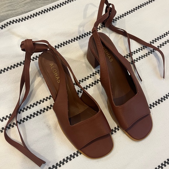 SOLD ALOHAS Block Heel Leather Sandals - Lille Dark Tan - Women’s Size EU39/US8 - Picture 5 of 13